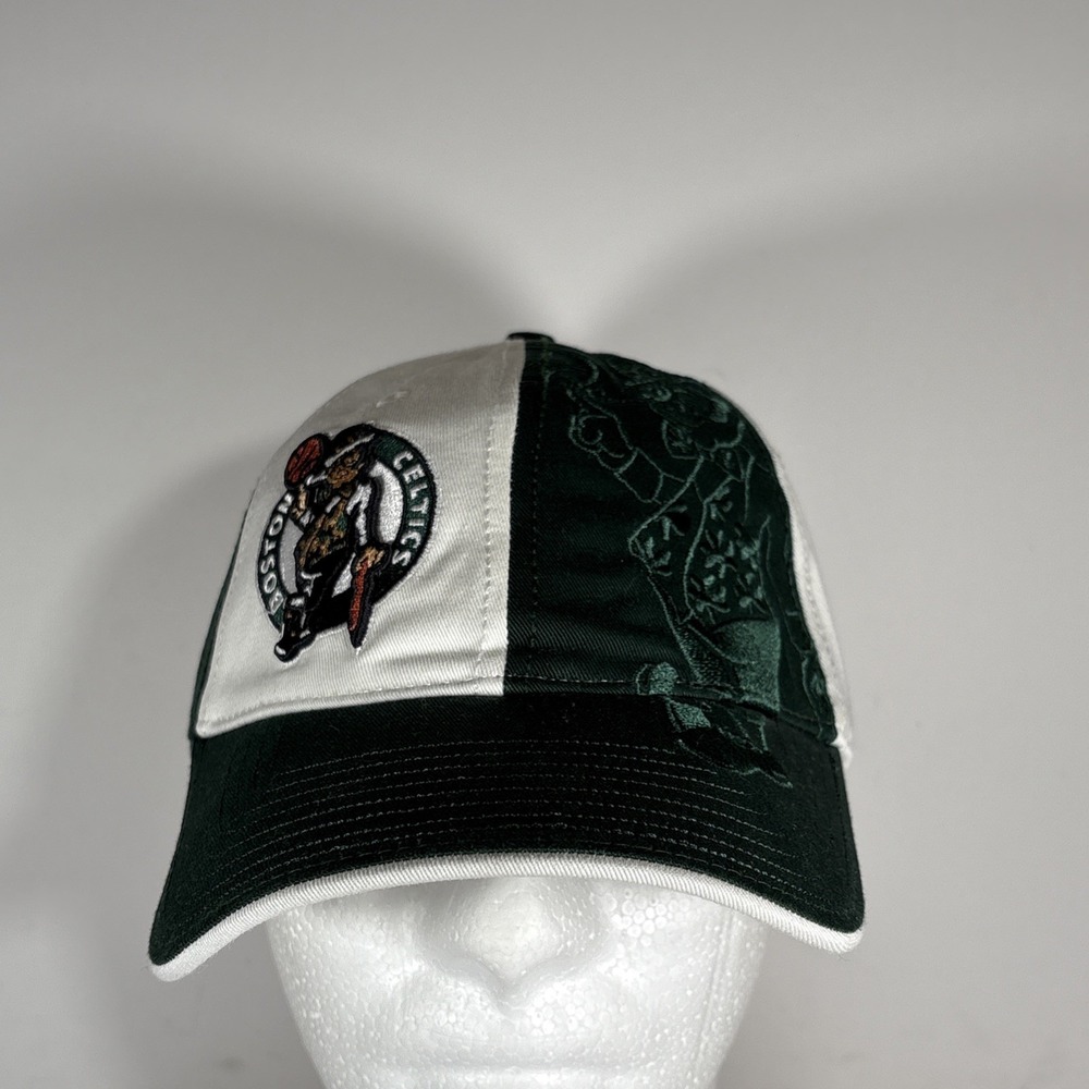 Deadstock Drew Pearson Boston Celtics Green & White Strap Back‎ Hat